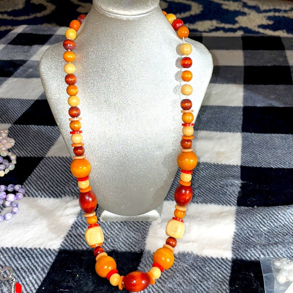Fun faux wood necklace